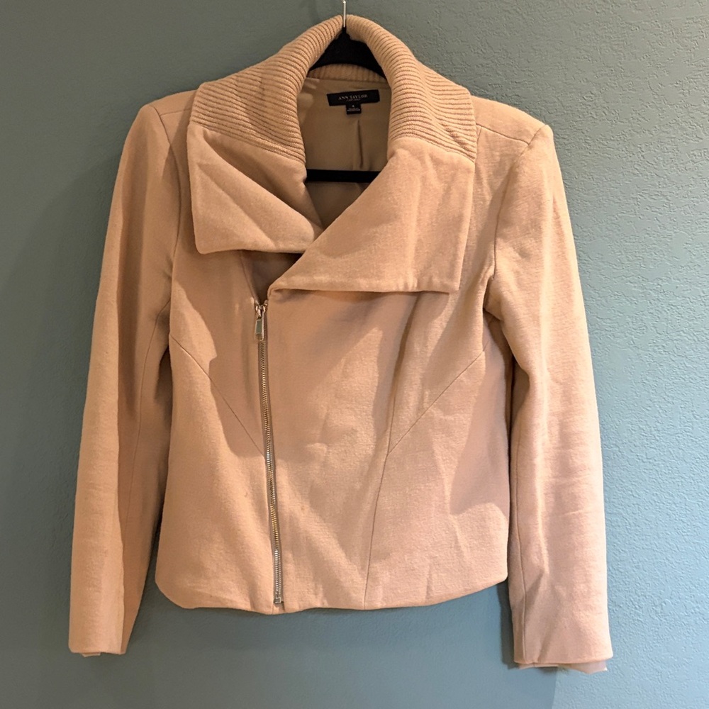 Ann Taylor Beige Asymmetrical Zip Blazer